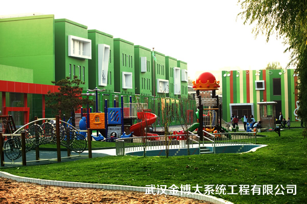 武漢市江岸區(qū)竹葉山幼兒園等校(點擊查看中標通知書)